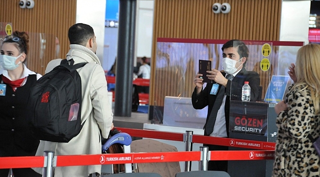 İngiltere'ye ilk tahliye uçuşu yapıldı
