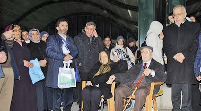 İşadamı Metin Anıl'ın anne acısı