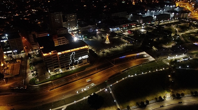İzmir'de sokağa çıkma kısıtlaması başladı