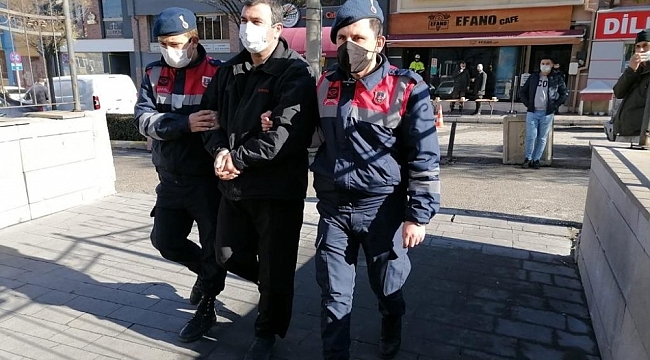 Jandarma silah satıcısını alıcı kılığına girerek yakaladı