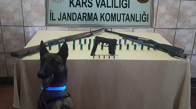 Kars'ta jandarmadan ruhsatsız silah operasyonu