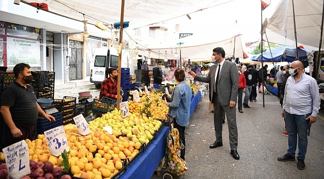 Kartepe'de pazar yerlerine yılsonu düzenlemesi