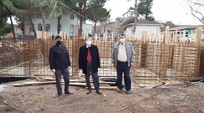 Kaymakam Gürdal, köy konağını inşaatını inceledi