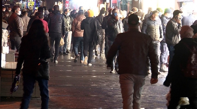 Kayseri'de kısıtlama öncesi alışveriş yoğunluğu