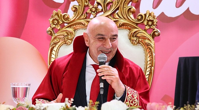 Keçiören Belediyesi'nden 4 bin 908 çiftle "evet" rekoru