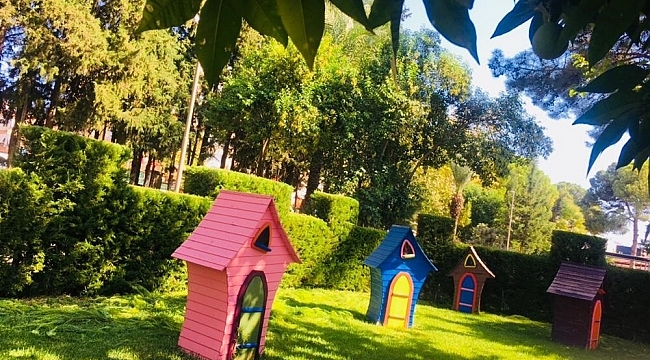 Kepez'de yeşil alanların bakımı yapıldı