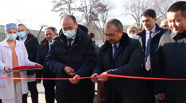 Kırgızistan'da Özbekistan'ın Covid-19 hastaları için yaptırdığı iki hastane daha açıldı