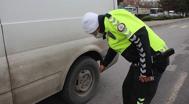 Kış lastiği denetimleri sürüyor