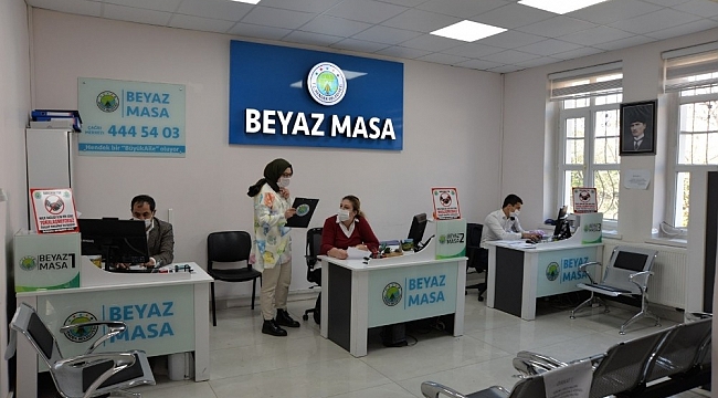 Kısıtlama günlerinde Hendek Belediyesi vatandaşların yanında