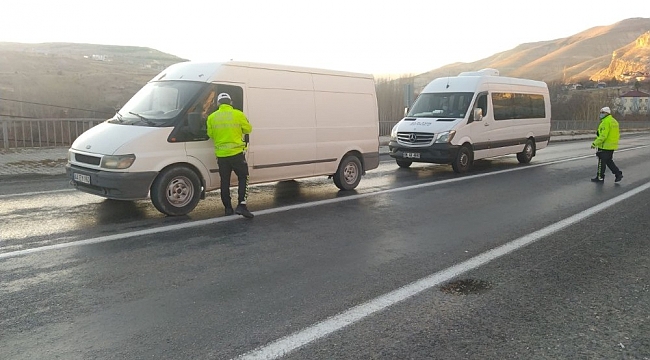 Kısıtlama öncesi trafik denetimleri arttırıldı