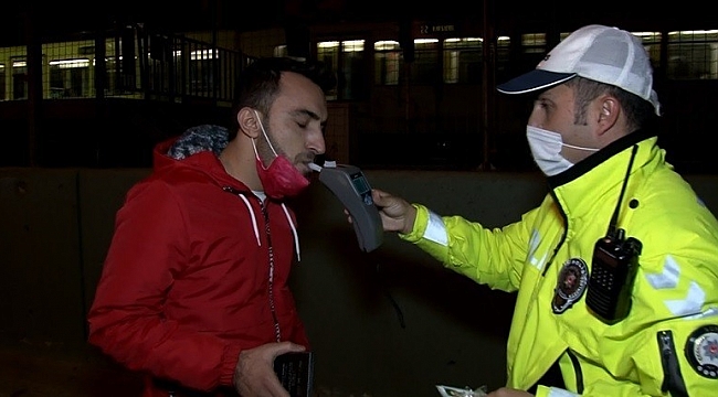 Kısıtlamada otomobil ile alkollü şehir turu, polisi bile şaşkına çevirdi