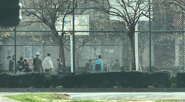Kısıtlamayı deldiler, maç yapıp oyunlar oynadılar