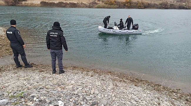 Köprüden atlayan kadının cansız bedenine ulaşıldı