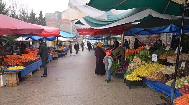 Köylü pazarının günü değişti