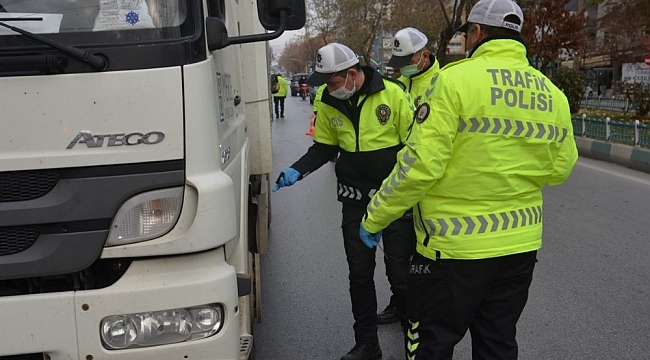 Kütahya'da 'Kış lastiği' denetimi