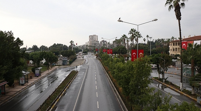 Mersin'de sessizlik hakim