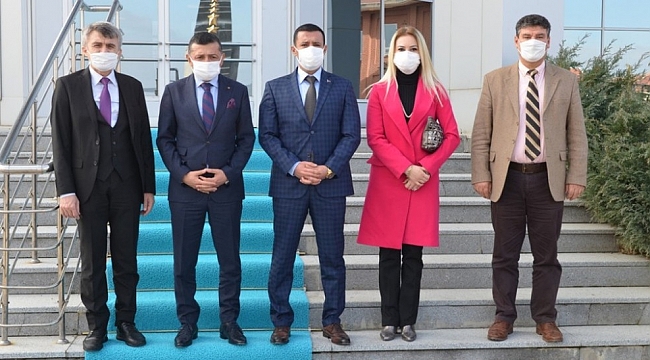 Milletvekili Erbaş'tan Rektör Uysal'a ziyaret