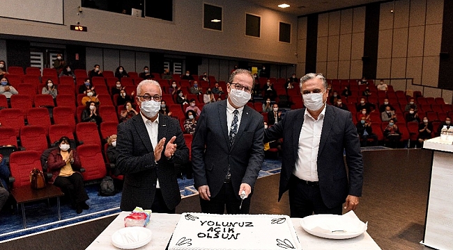 Muratpaşa, Emin Sözen'i İzmir'e uğurladı