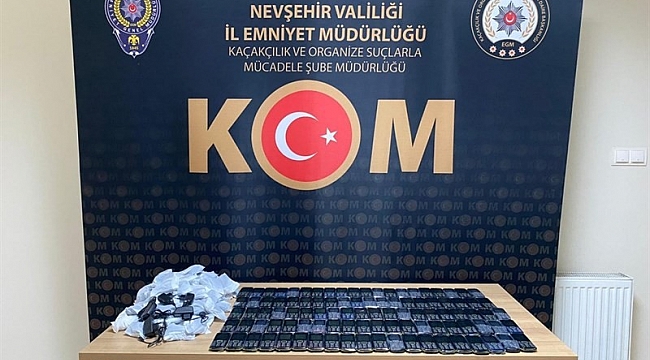 Nevşehir'de 100 adet kaçak cep telefonu ele geçirildi