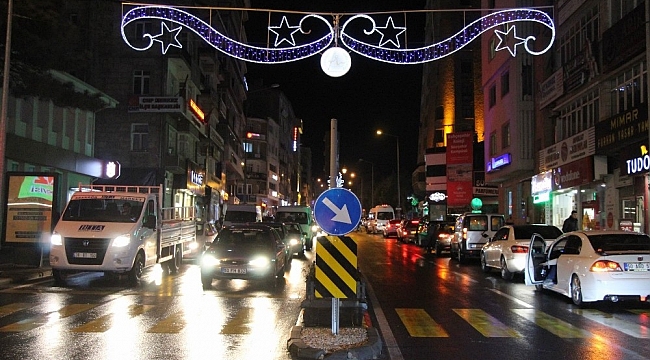 Nevşehir'de işlek caddeler kısıtlama ile beraber boş kaldı