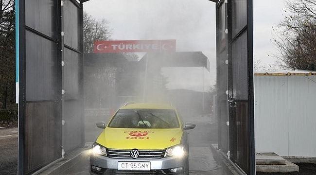 O tüneli geçmeden ülkeye giremeyecekler