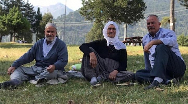 Oğlu toprağa verildikten 1 saat sonra anne de koronadan öldü