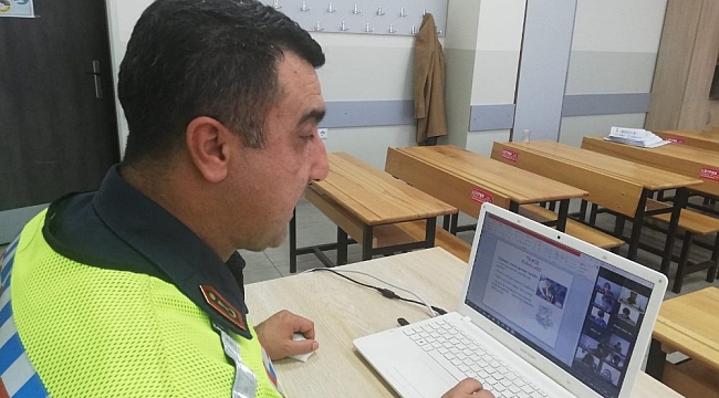 Öğrencilere trafik eğitimi EBA'dan