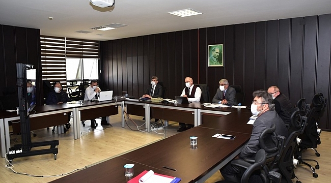 OMÜ'nün Eğitimde Revizyon Süreci İlahiyat Fakültesi'nden başladı