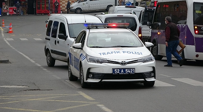 Ordu'da polis ekiplerinden anonslu denetim