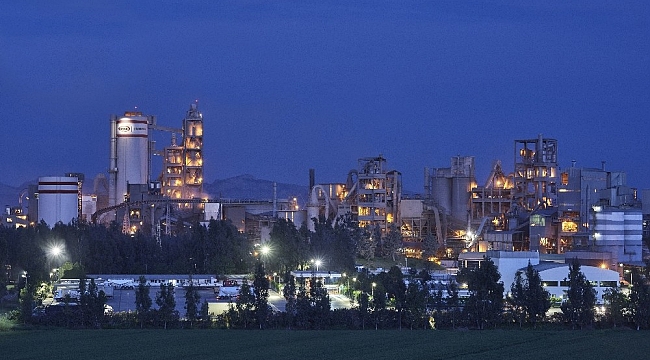 OYAK'ın çimento fabrikaları ve beton tesisi 'Sıfır Atık Belgesi' aldı