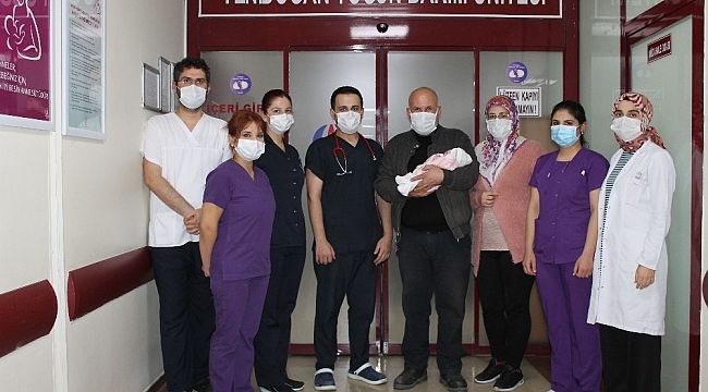 Parmak bebek Belinay GAÜN Hastanesinde hayat buldu