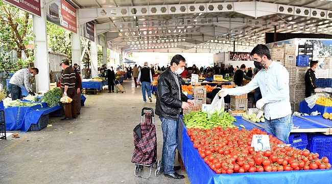 Pazarlara yılbaşı düzenlemesi