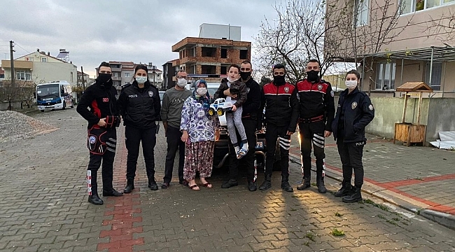 Polis ekiplerinden engelli çocuğa doğum günü sürprizi
