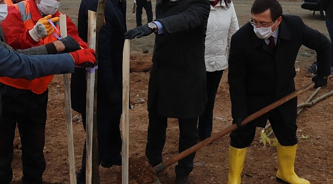"Geleceğe Nefes Ol Kampanyası"nda ilk fidan dikildi