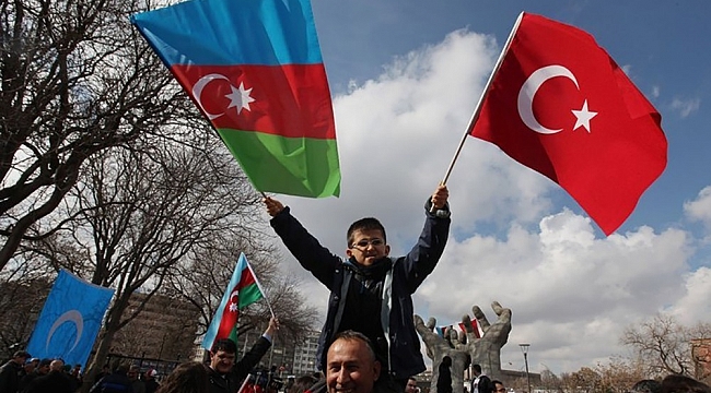 Rektör Çomaklı'dan Zafer Günü Töreni Mesajı