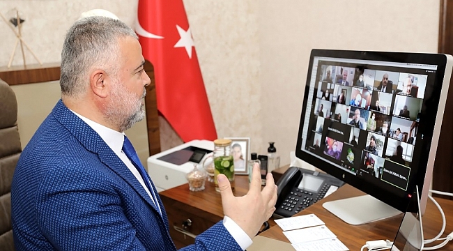Rektör Şahin'den online konferans