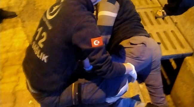 Rögara düşen adam ayağından yaralandı