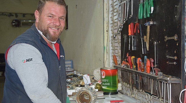 Sahnelerden, konserlerden, bobinaj ustalığına dönüş