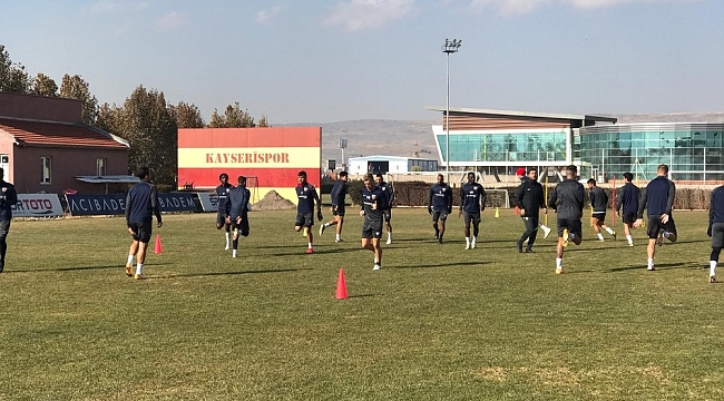 Samet Aybaba: "Alibec'i takıma döndürmemiz lazım"