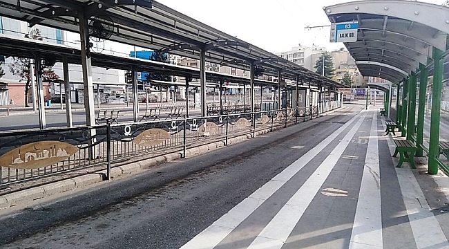Şanlıurfa'da cadde ve sokaklar sesizliğe büründü