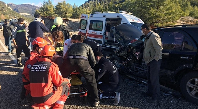 Seydikemer'de trafik kazası:1 yaralı