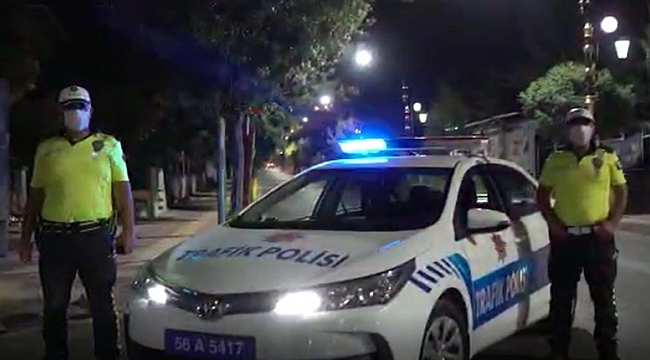 Siirt polisi, korona virüs tedbirlerine uyan vatandaşlara kliple teşekkür etti