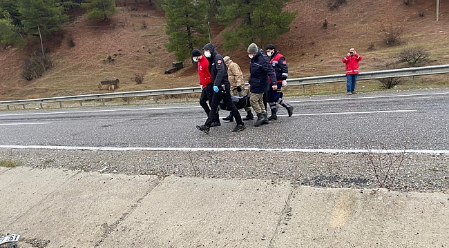 Siirt'te düzensiz göçmenleri taşıyan minibüs devrildi: 1 ölü, 6 yaralı