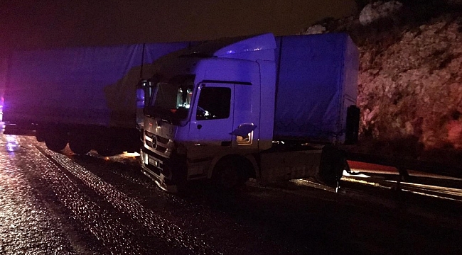 Silifke'de tır kazasında 1 kişi öldü