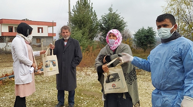 Silvan'da karantinada olan vatandaşlar düzenli olarak ziyaret ediliyor