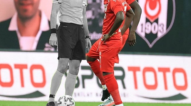 Sivasspor hakemi kararttı!