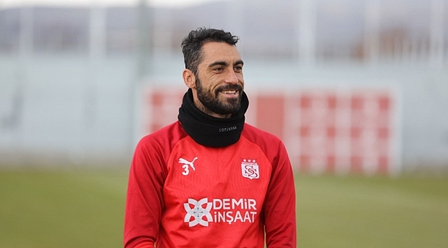 Sivasspor'da Uğur Çiftçi korona virüsü atlattı!