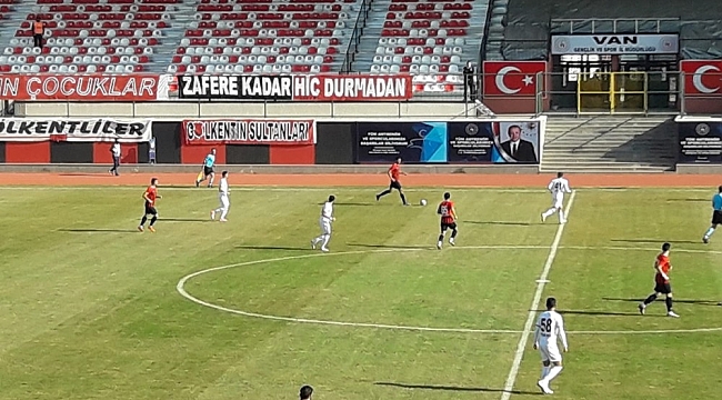 TFF 2. Lig: Vanspor FK: 2 - Serik Belediyespor: 2