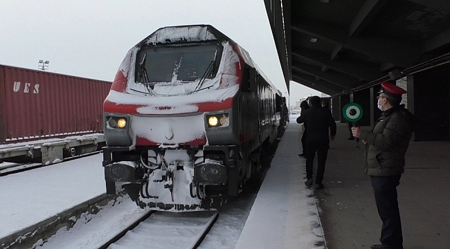 Türkiye'den Çin'e gidecek ikinci ihracat treni Kars'ta