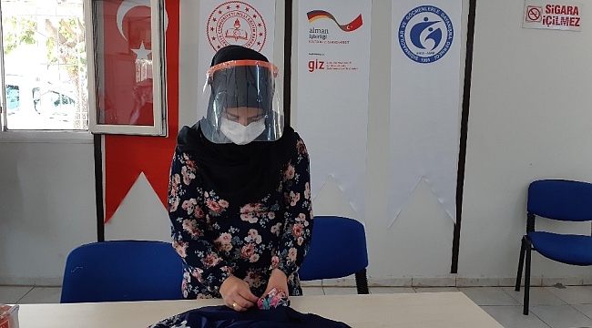 Üç çocuk annesi kadın 37 yaşında iş sahibi oldu